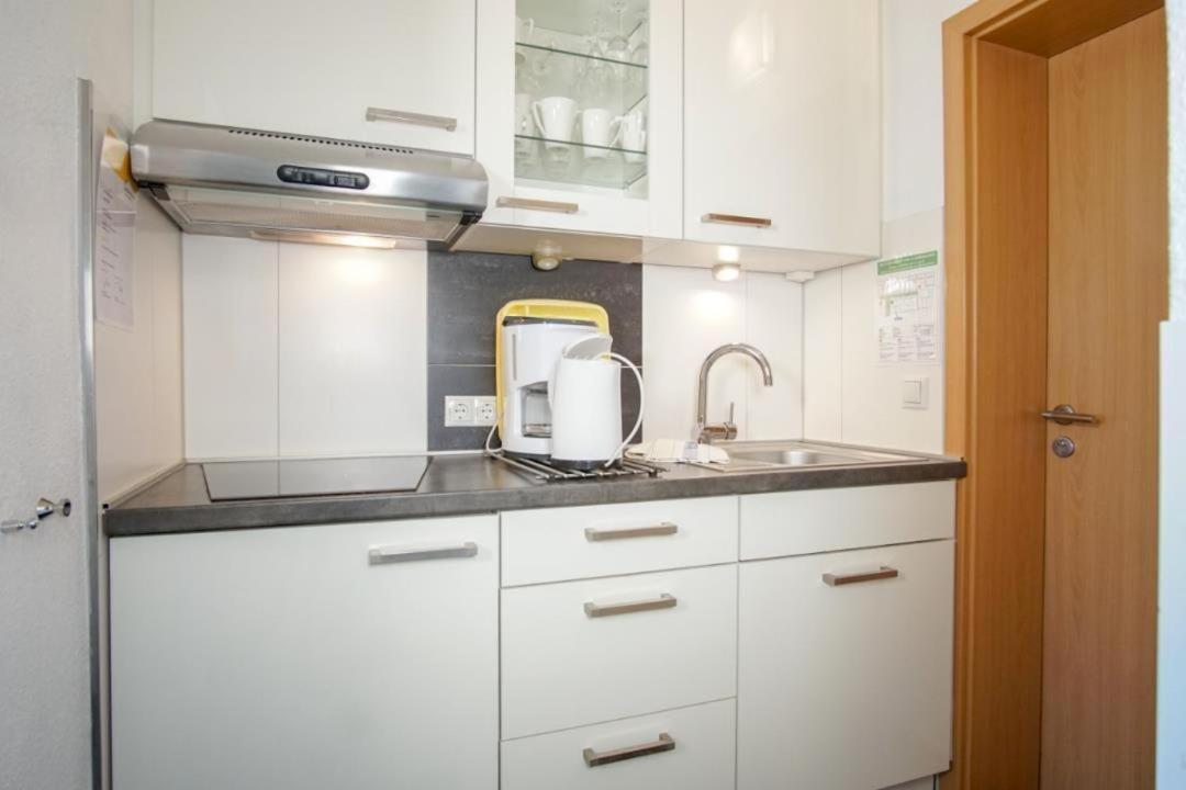 Strandhotel-Heiligenhafen-Wohnung-120-Wellenreiter-Typ-Ii 外观 照片